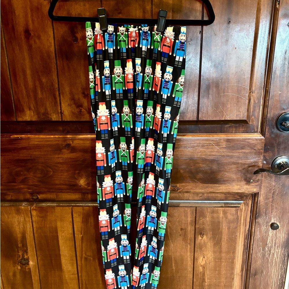 🩰 Colorful Nutcracker Print Leggings, size XS